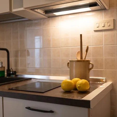 Palazzo Cesare - Urania Appartement *